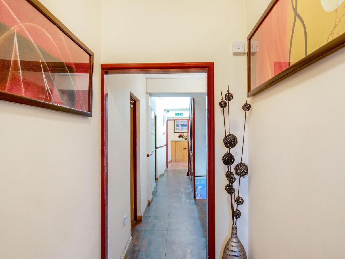 Apartment Lovely Studio In With Patio London